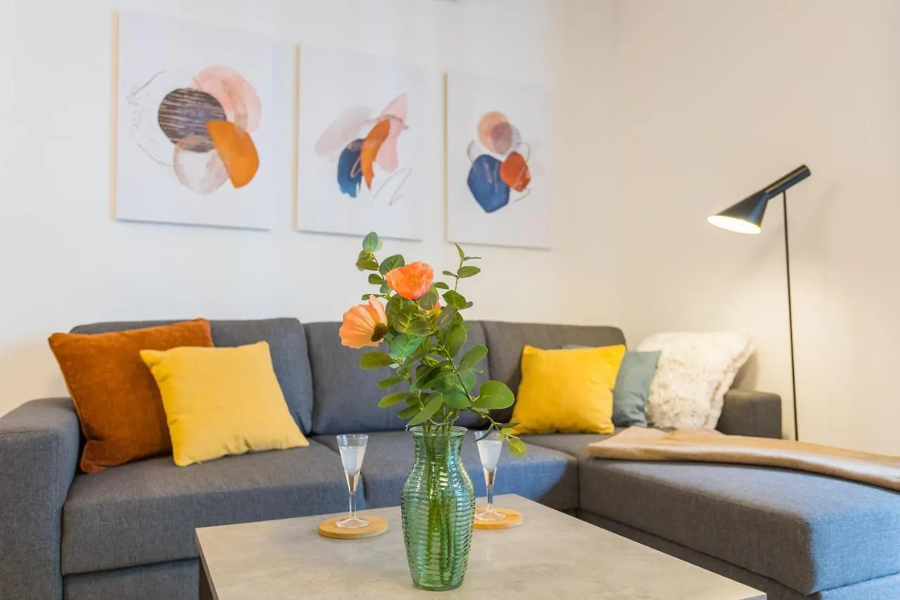 Cozy And Elegant Apartment Pula